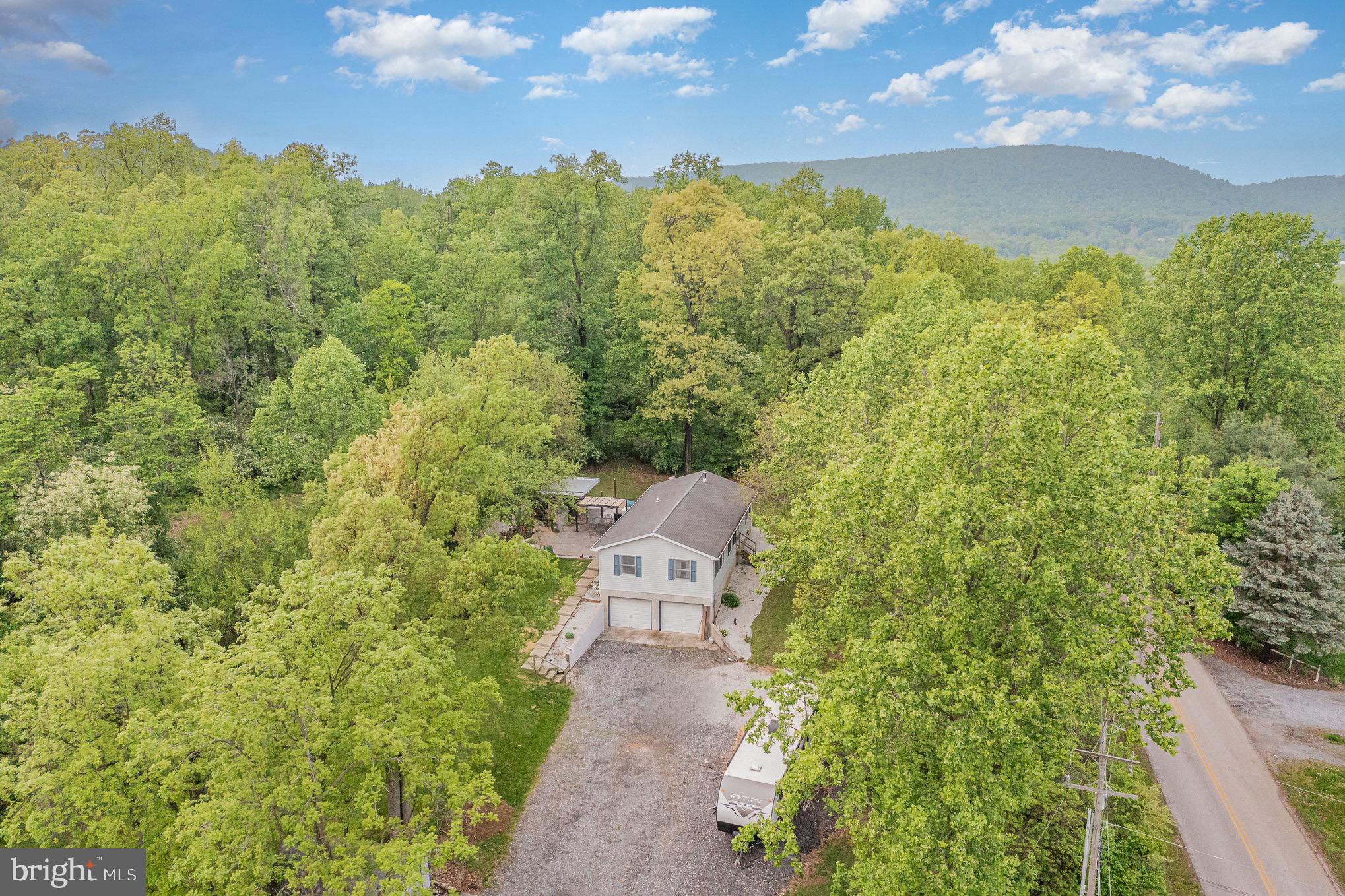 585 Poplar Road Dillsburg, PA 17019 - Photo 3 of 34 Gallery Image 3