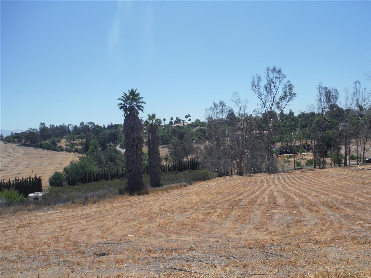 V-lot Via Del Robles Fallbrook, CA 92028 - Photo 6 of 12