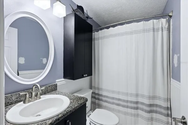 $2,550 | 4478 Longford Drive, Sarasota, FL 34232