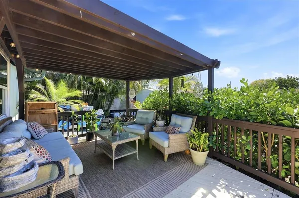 $2,550 | 4478 Longford Drive, Sarasota, FL 34232