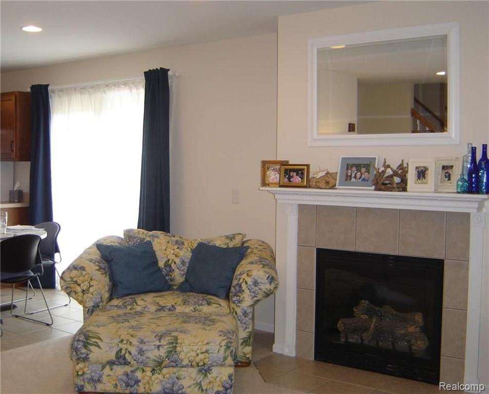 6722 Herbst Road Brighton, MI 48114 - Photo 9 of 20
