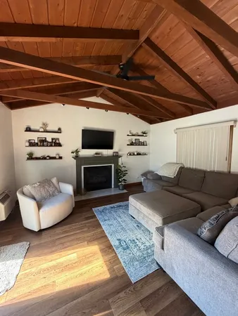 $3,000 | 545 Ramblewood Court, Lake Zurich, IL 60047