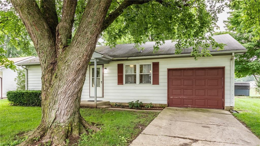 1015 Danielle Road Lebanon, IN 46052 - Photo 3 of 23 Gallery Image 3
