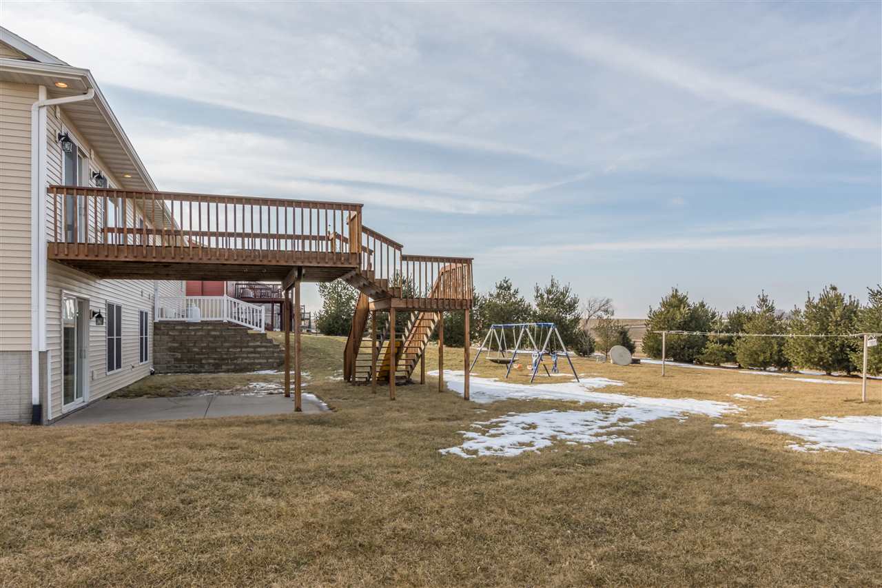 904 Main Street Brandon, IA 52210 - Photo 35 of 37 Gallery Image 35
