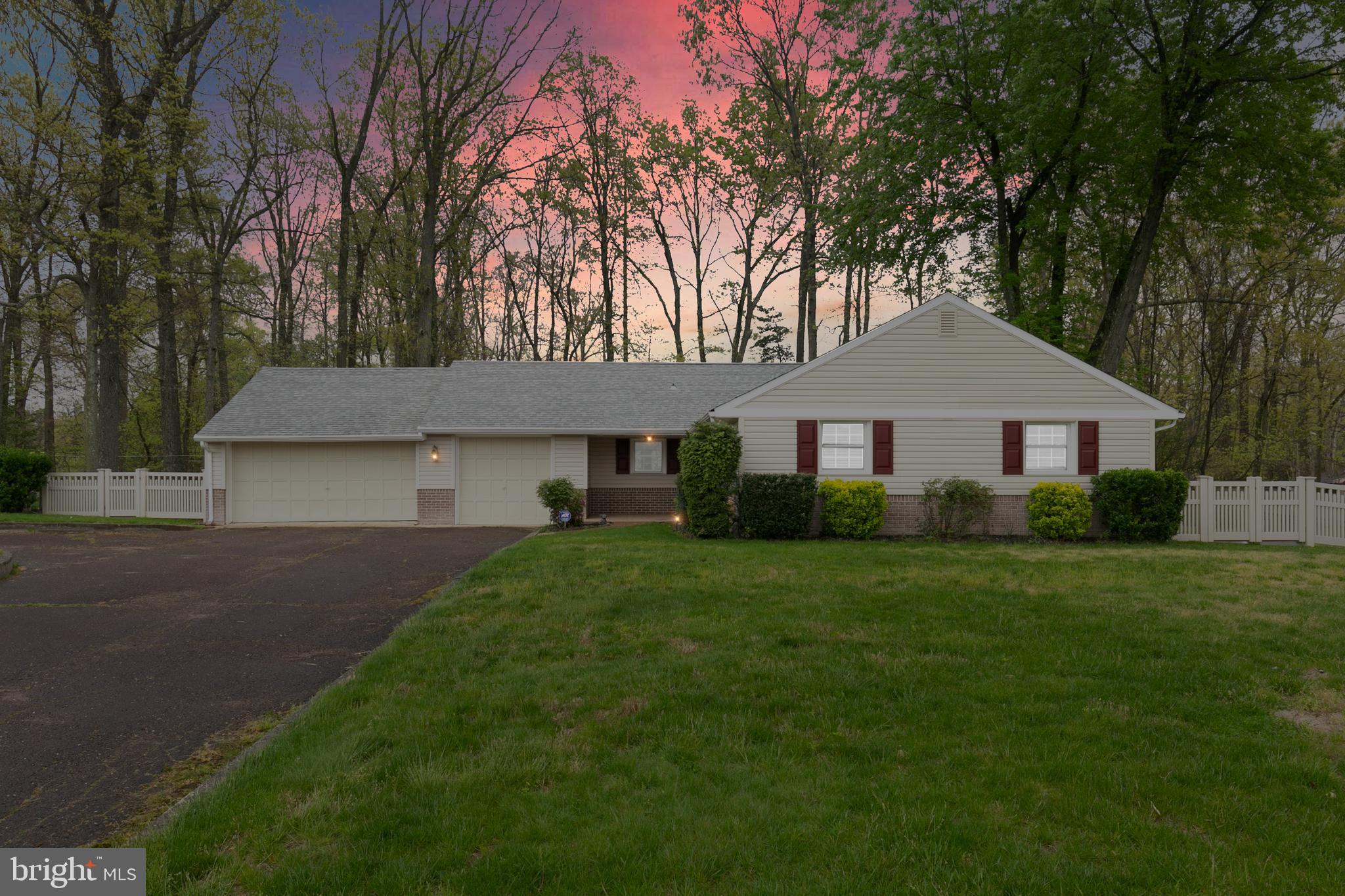 2937 Garwood Road Sicklerville, NJ 08081 - Photo 1 of 29 Welcome to 2937 Garwood Road!