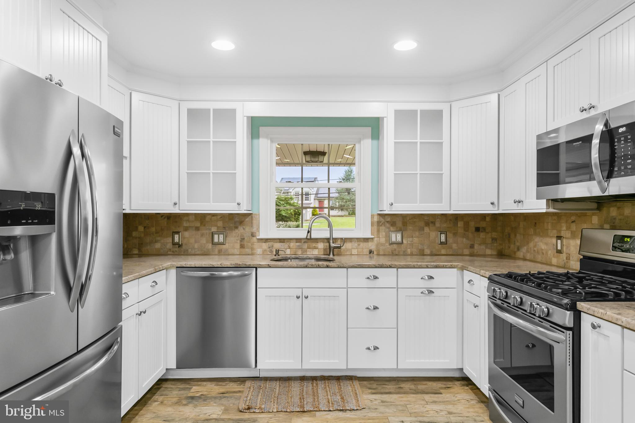 2937 Garwood Road Sicklerville, NJ 08081 - Photo 5 of 29 Kitchen