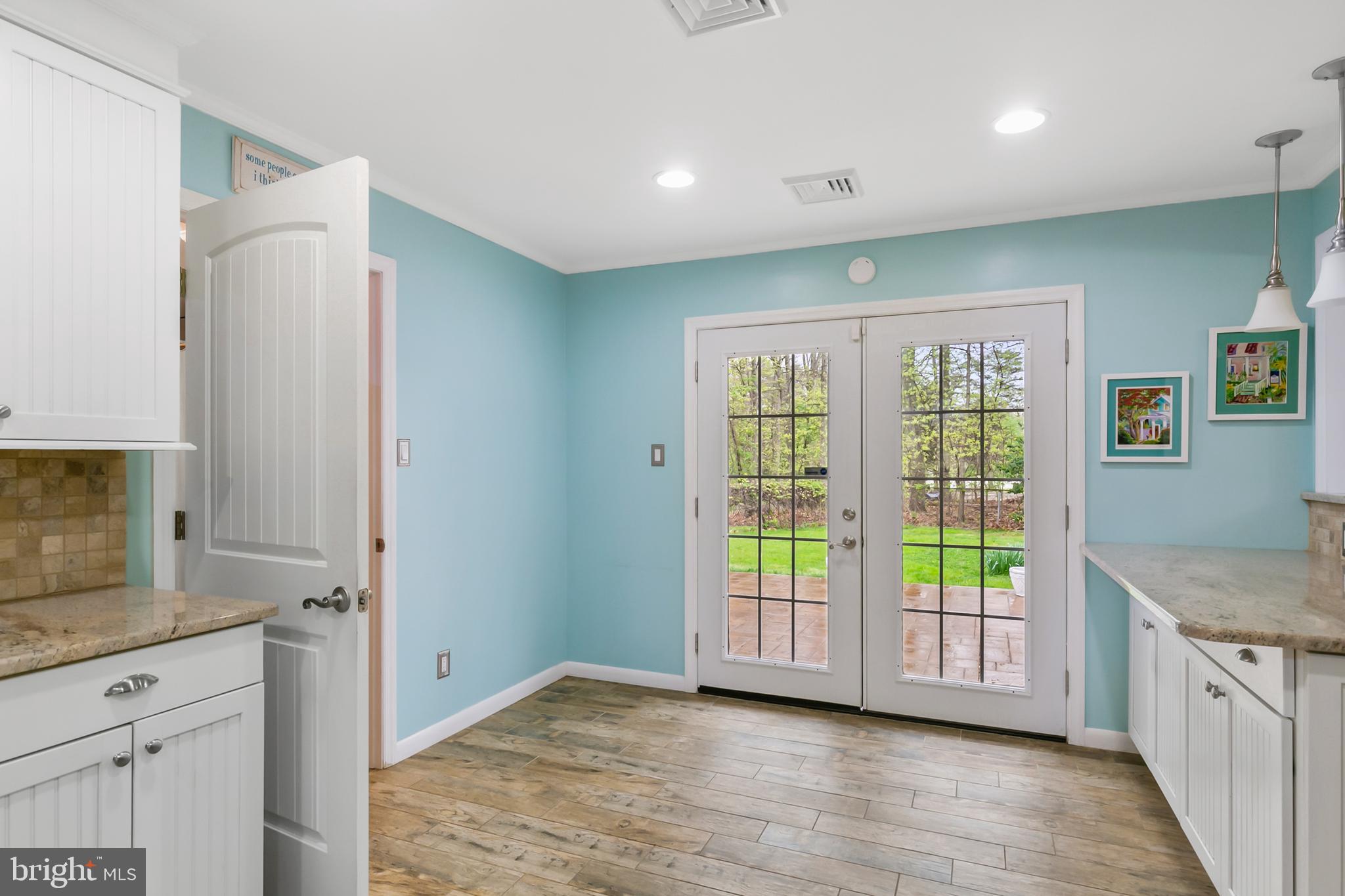 2937 Garwood Road Sicklerville, NJ 08081 - Photo 7 of 29 Kitchen