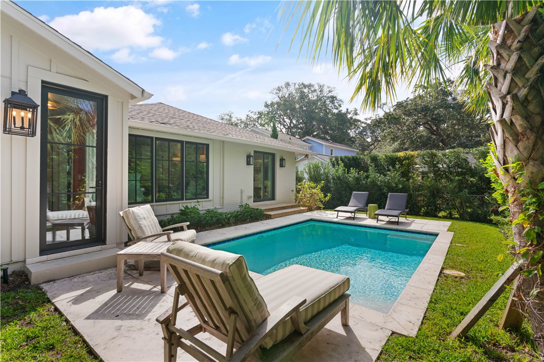 609 Oak Street St. Simons Island, GA 31522 - Photo 23 of 28