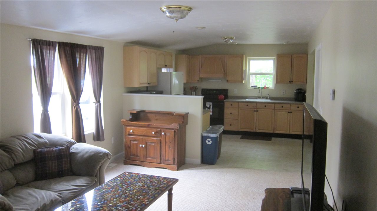 6 Spring Street Salem, NH 03079 - Photo 6 of 20 Gallery Image 6