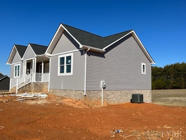 5794 Stage Road Concord, VA 24538 - Photo 3 of 32 a front view of a house with a yard