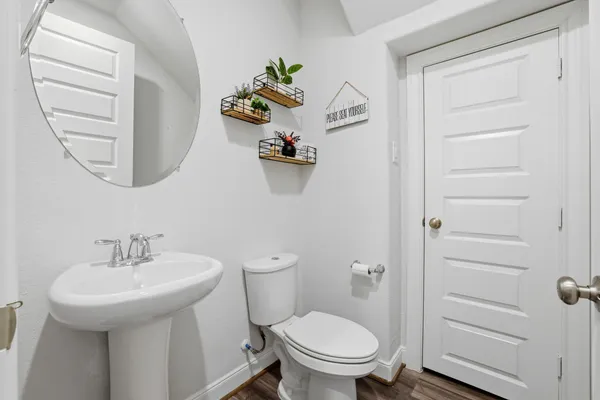 $335,000 | 9905 Smokehouse Silo Lane, Houston, TX 77080