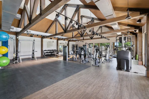 $335,000 | 9905 Smokehouse Silo Lane, Houston, TX 77080