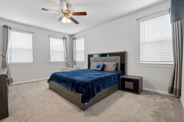 $335,000 | 9905 Smokehouse Silo Lane, Houston, TX 77080