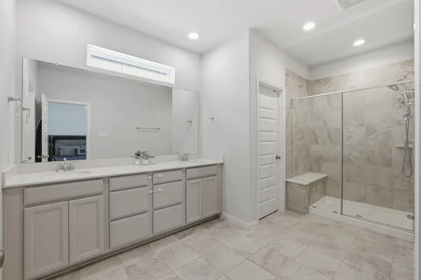 $335,000 | 9905 Smokehouse Silo Lane, Houston, TX 77080