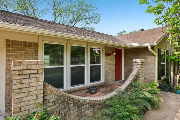 $3,200 | 5900 Gateshead Drive, Austin, TX 78745