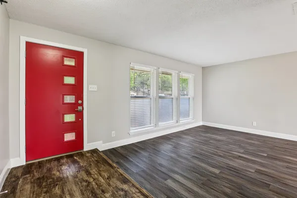 $3,200 | 5900 Gateshead Drive, Austin, TX 78745