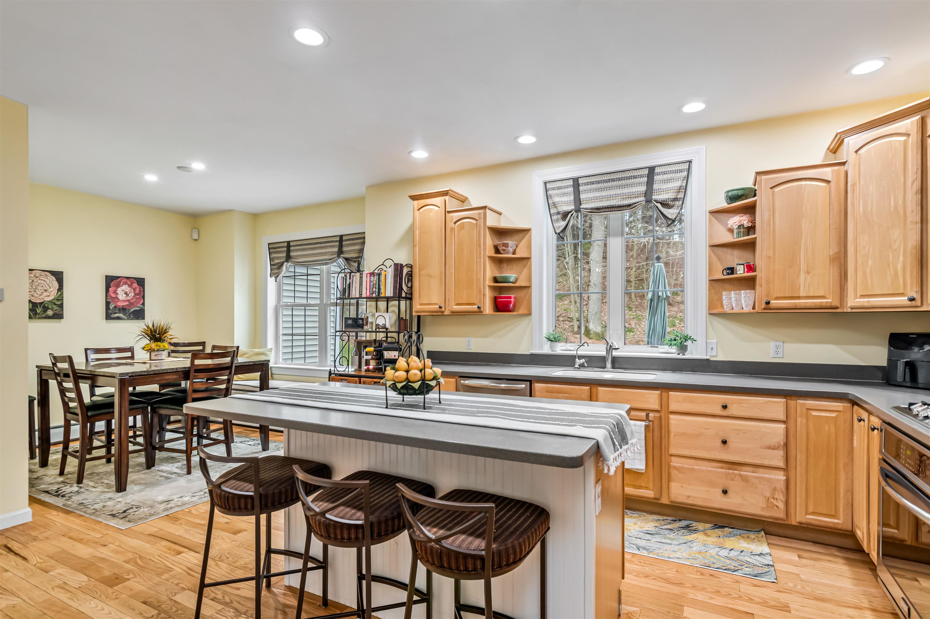 16 Bradley Bow Road Jericho, VT 05465 - Photo 7 of 60