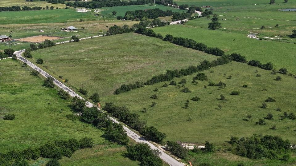 3 Hackberry Road Salado, TX 76571 - Photo 13 of 20 an aerial view of a golf course with parking space