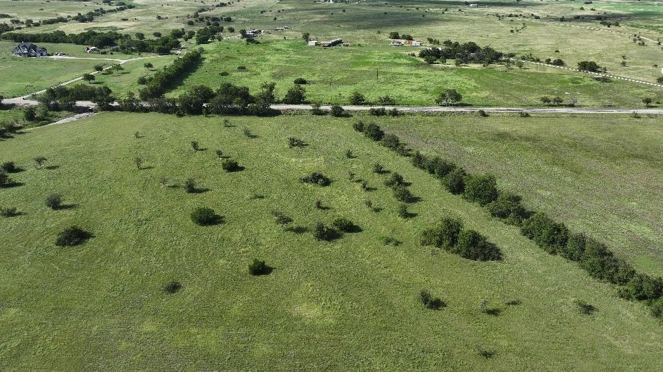3 Hackberry Road Salado, TX 76571 - Photo 18 of 20 a view of a green field