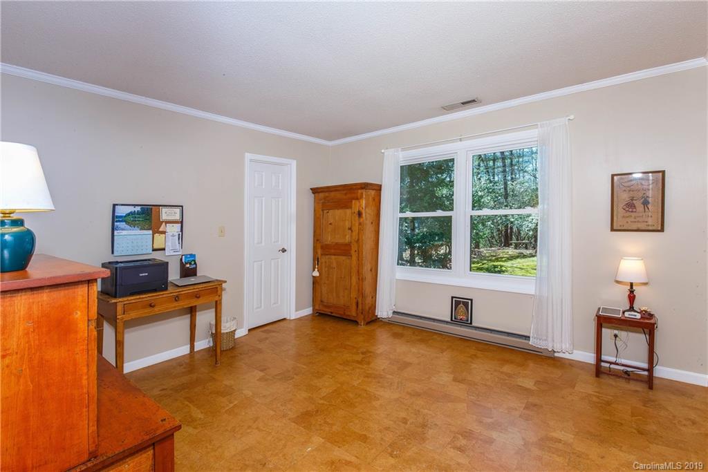 65 Inoli Circle Brevard, NC 28712 - Photo 12 of 32 Gallery Image 12