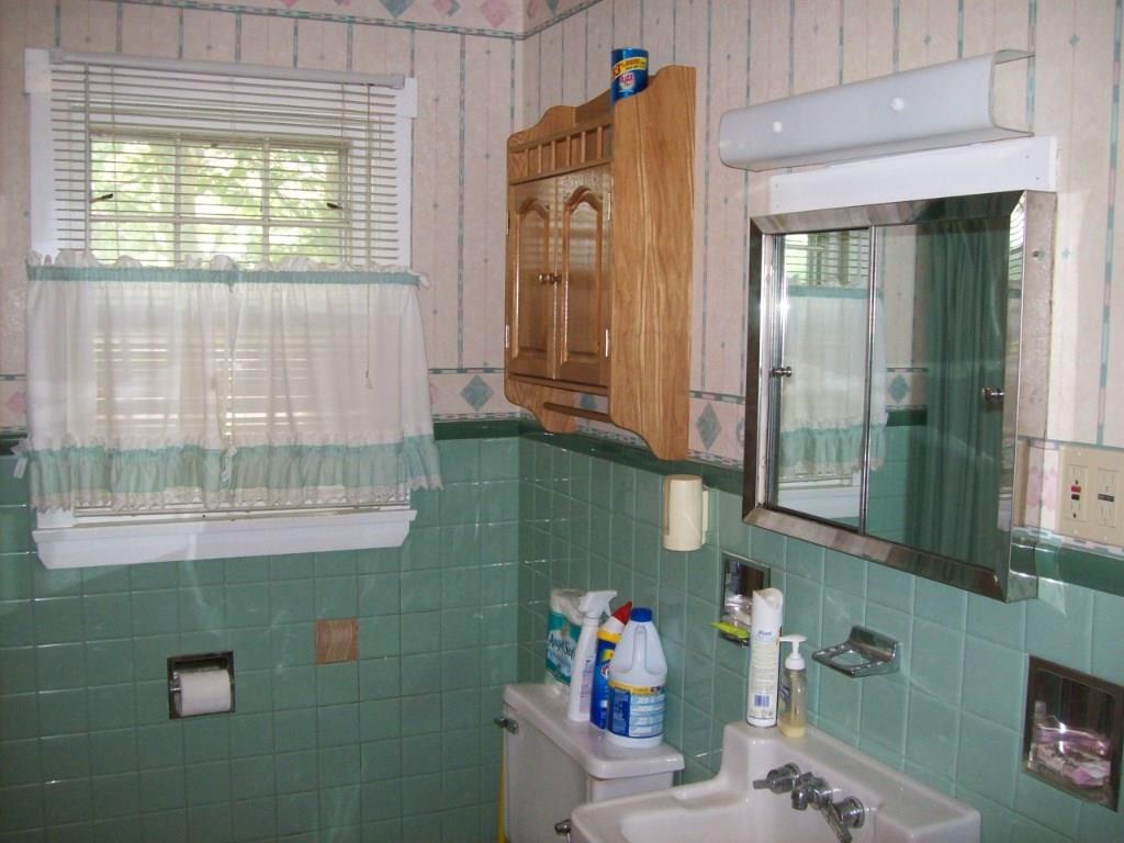 16 Waldoboro Road Jefferson, ME 04348 - Photo 8 of 18 Photo
