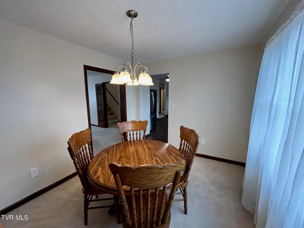 $269,900 | 218 Northeast North Street, Coeburn, VA 24230