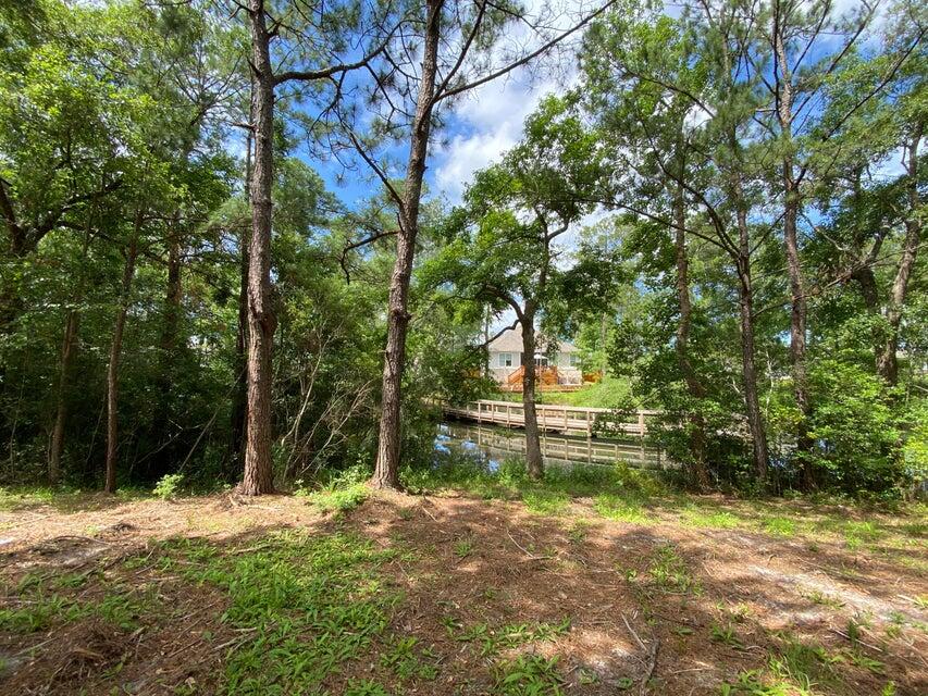 Lot 1 Marsh Landing Freeport, FL 32439 - Photo 11 of 25 a backyard of a house with lots of green space