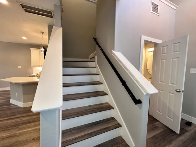 $2,200 | 46 Summer Haze Circle, The Woodlands, TX 77382