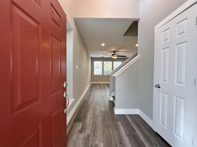 $2,200 | 46 Summer Haze Circle, The Woodlands, TX 77382