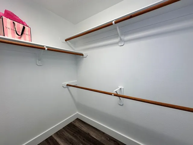 $2,200 | 46 Summer Haze Circle, The Woodlands, TX 77382