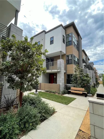 $1,130,000 | 771 South Grable Circle, Orange, CA 92868