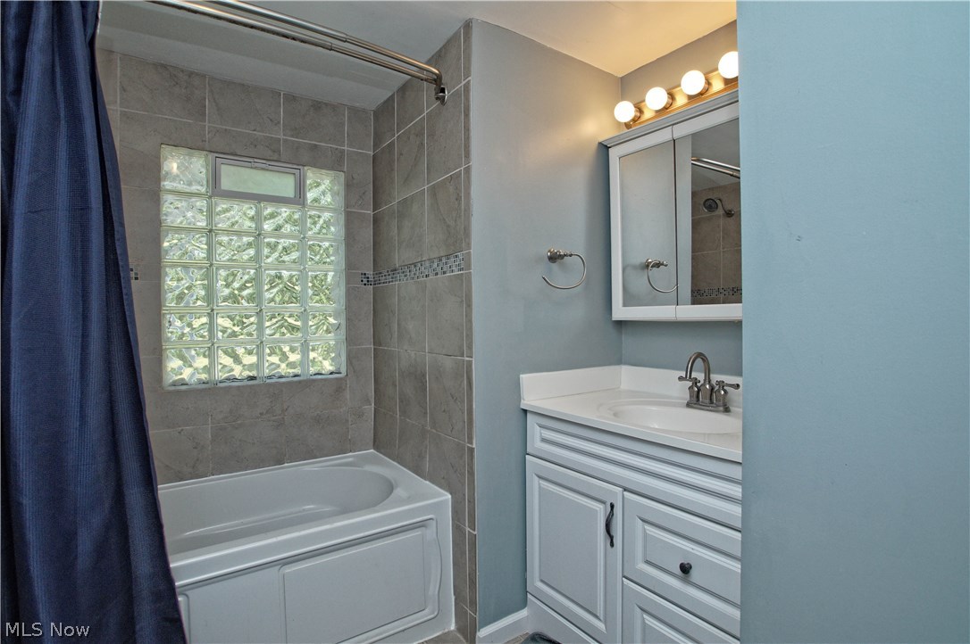 11331 Girdled Road Painesville, OH 44077 - Photo 14 of 33 Gallery Image 14