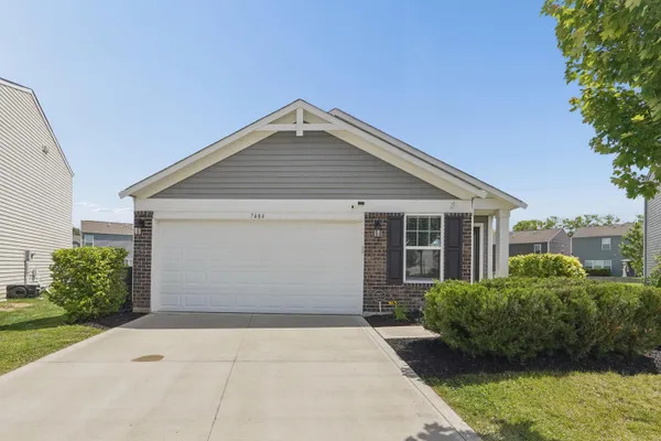 $325,000 | 7484 Sugarbark Drive, Canal Winchester, OH 43110