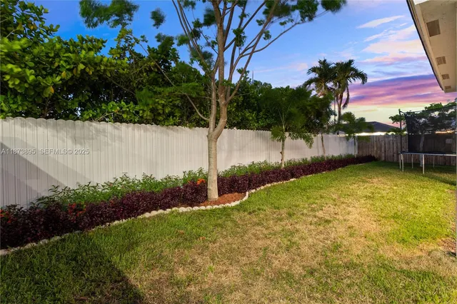 $1,325,000 | 14841 Southwest 39th Terrace, Miami, FL 33185