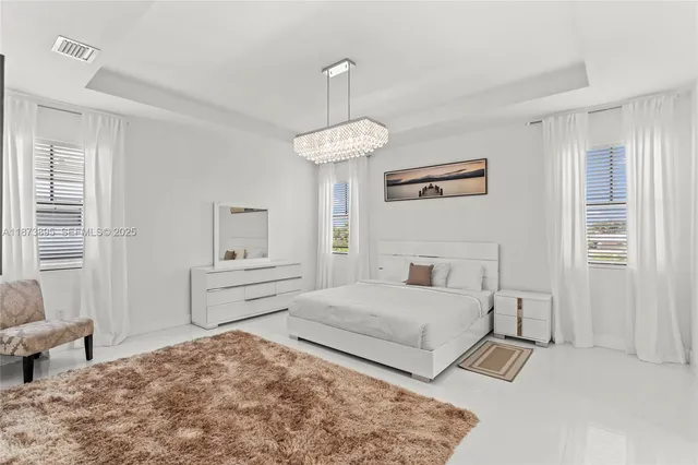 $1,325,000 | 14841 Southwest 39th Terrace, Miami, FL 33185