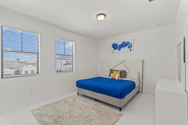 $1,325,000 | 14841 Southwest 39th Terrace, Miami, FL 33185