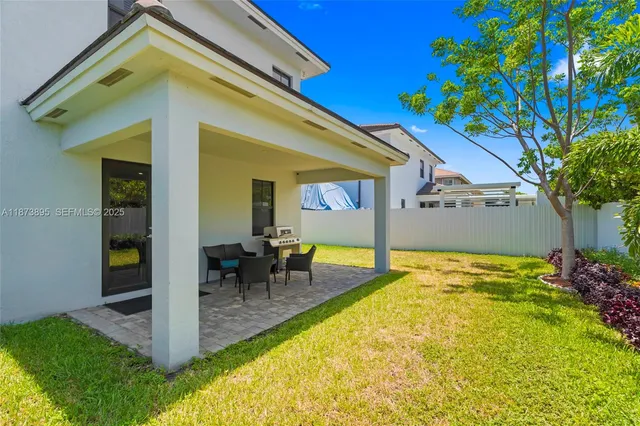 $1,325,000 | 14841 Southwest 39th Terrace, Miami, FL 33185