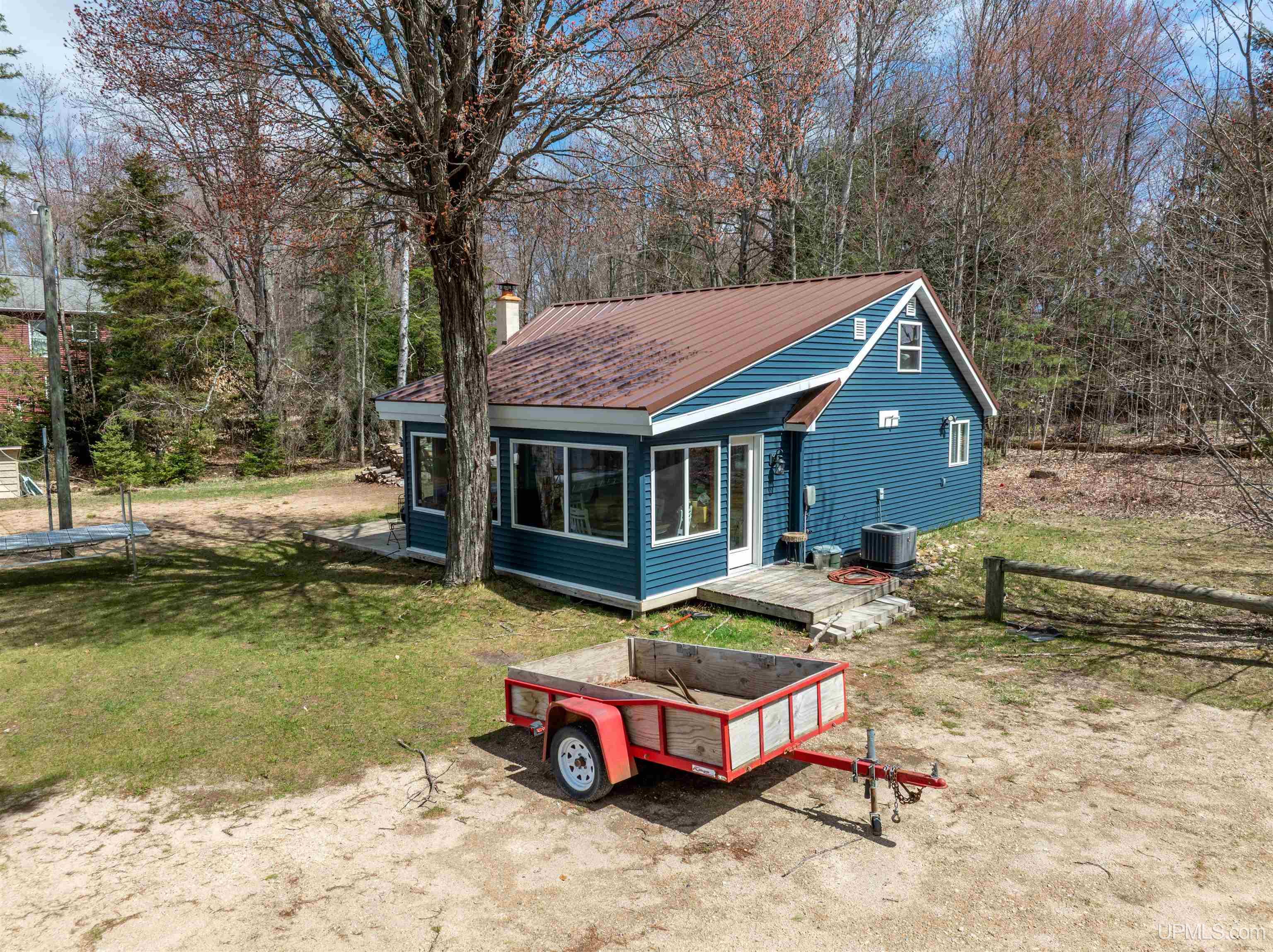 3865 Peninsula Point Road Munising, MI 49862 - Photo 60 of 88