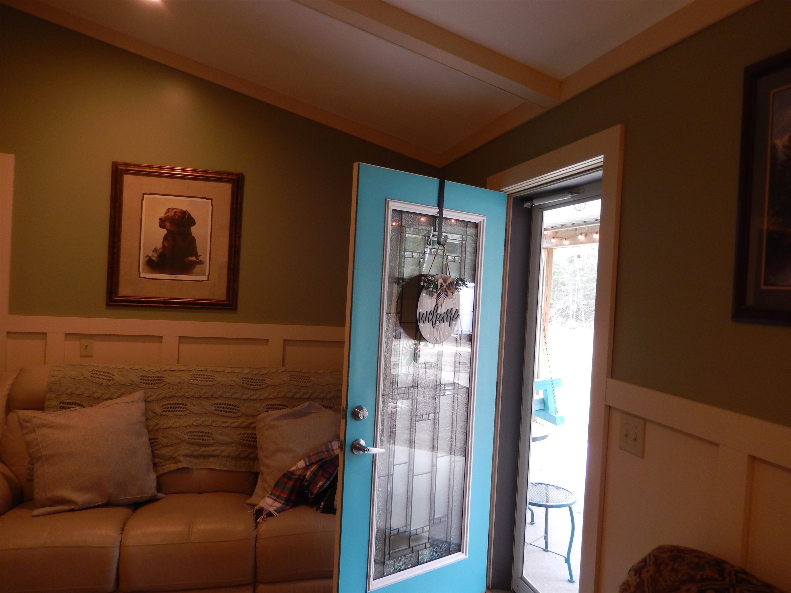 1215 Gerald Miller Road West Branch, MI 48661 - Photo 7 of 38 1901367-6.JPG