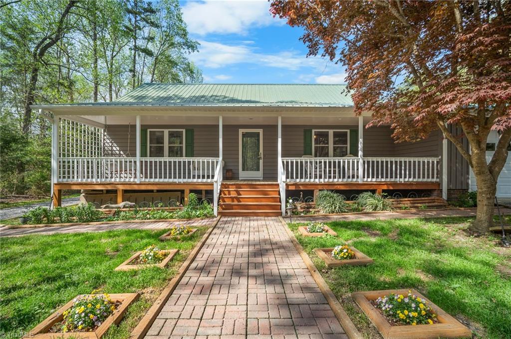 148 Reeder Road Seagrove, NC 27341 - Photo 1 of 44 Gallery Image 1
