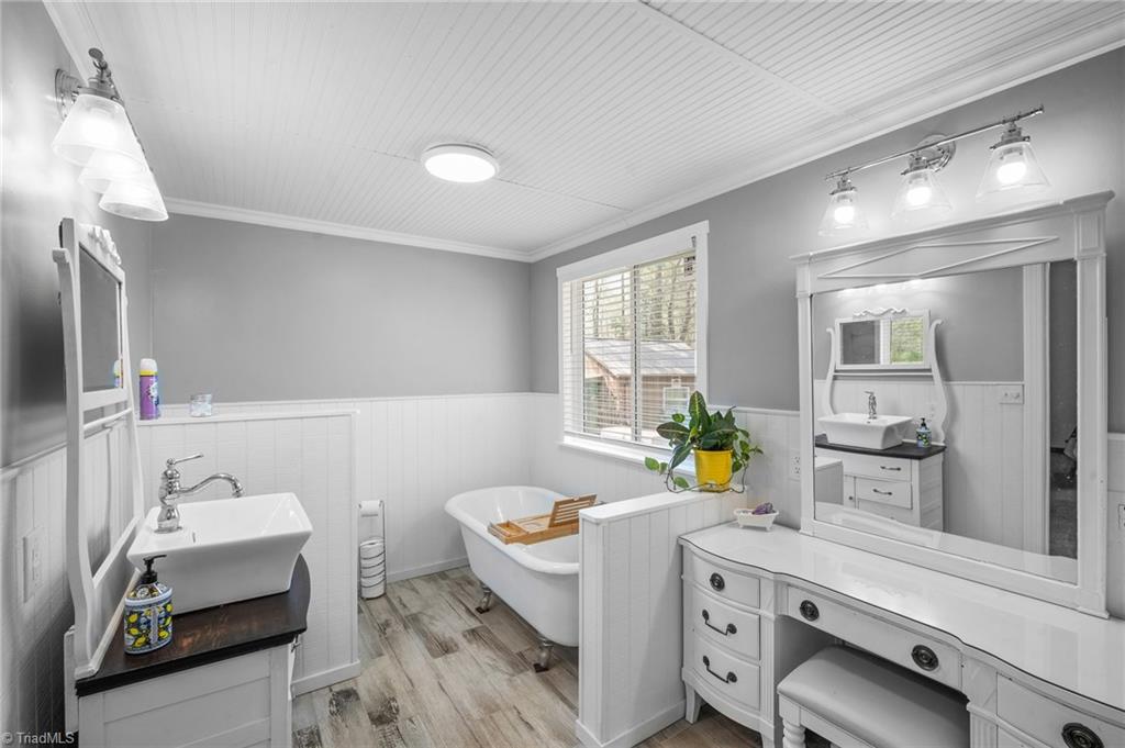 148 Reeder Road Seagrove, NC 27341 - Photo 17 of 44 Gallery Image 17
