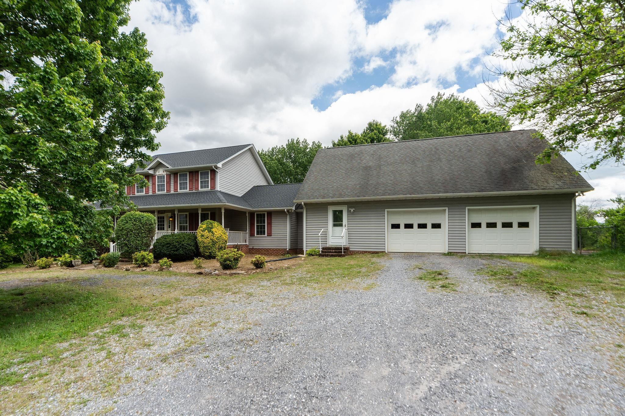 1057 Rockfish Road Waynesboro, VA 22980 - Photo 14 of 63