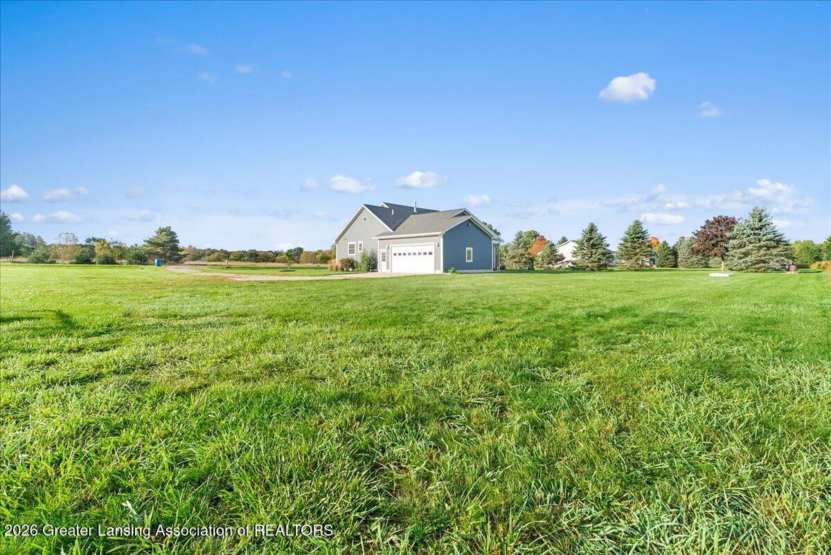 8900 Simpson Road Ovid, MI 48866 - Photo 3 of 41 03-Media Jett -41