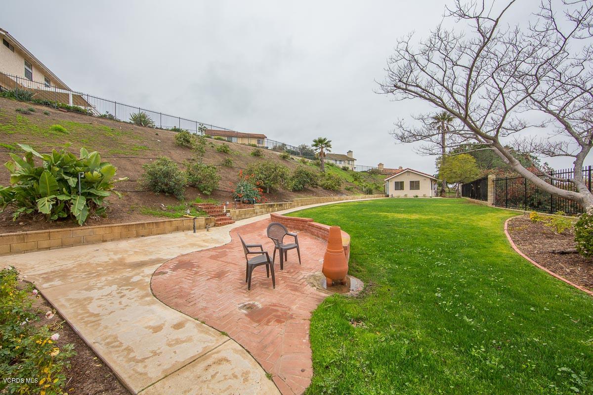 4265 Laurelhurst Road Moorpark, CA 93021 - Photo 29 of 47 a view of a house with yard and sitting area