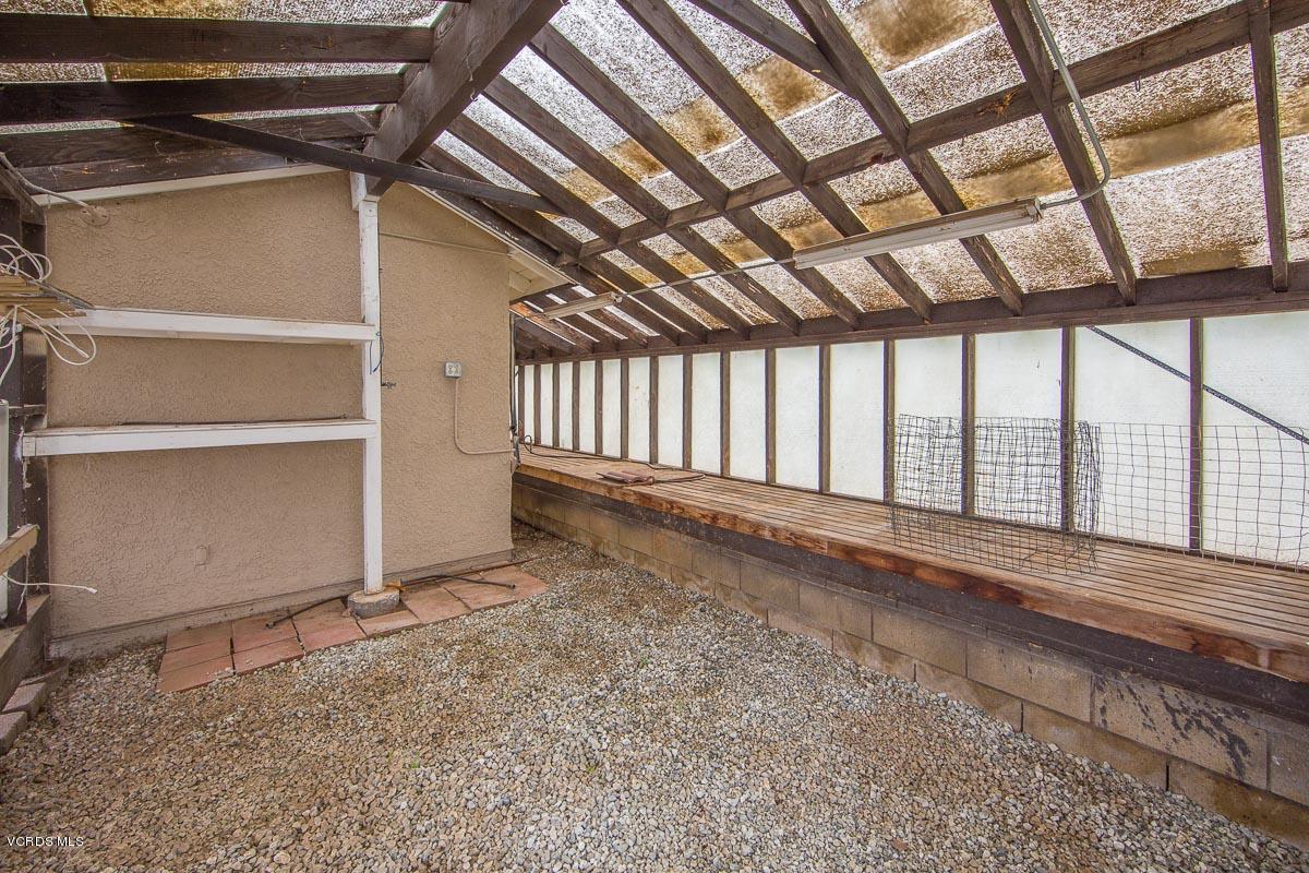 4265 Laurelhurst Road Moorpark, CA 93021 - Photo 45 of 47 a view of an empty room with a window