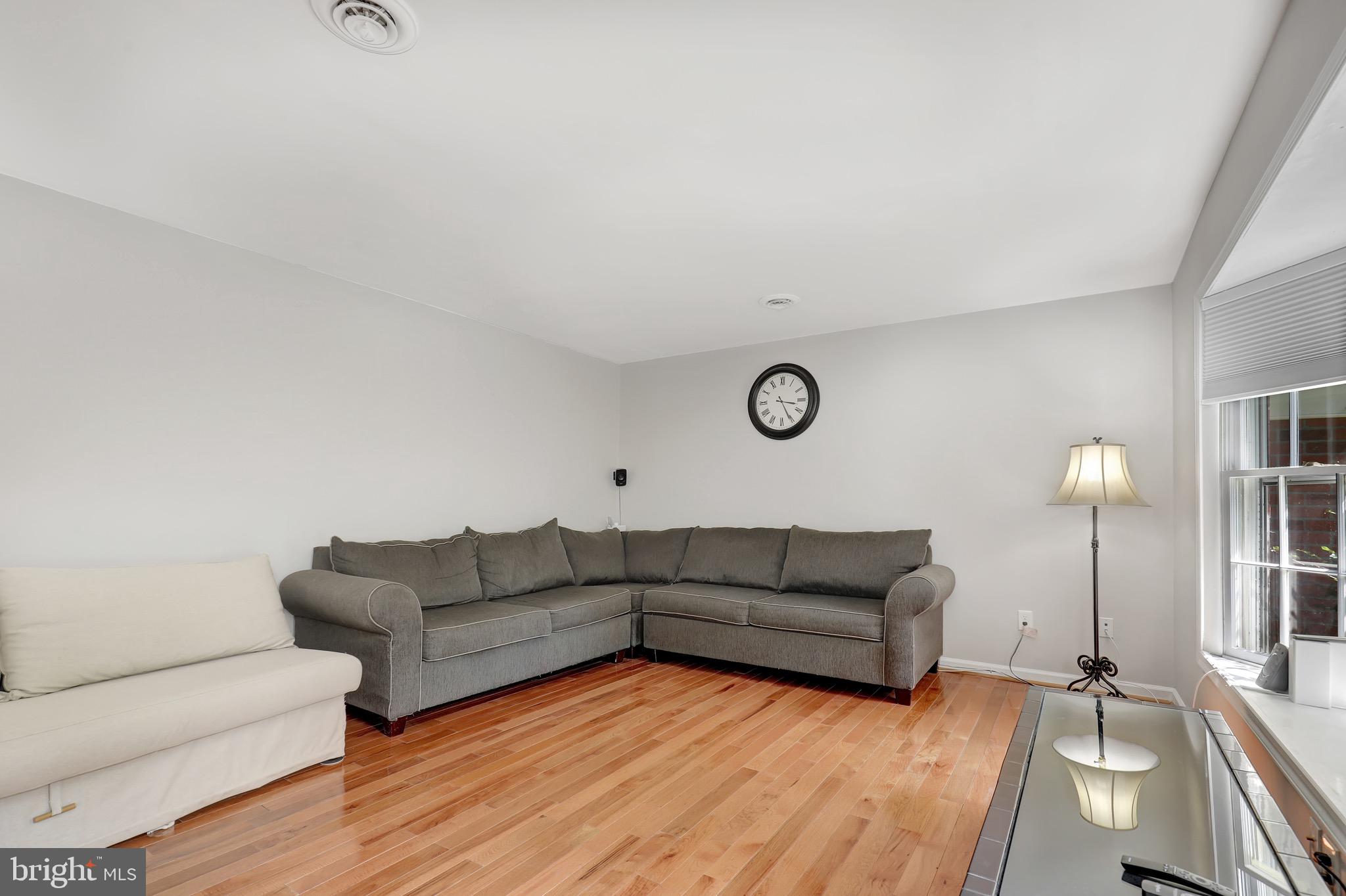 8005 Ronald Road Manassas, VA 20112 - Photo 16 of 56 Gallery Image 16