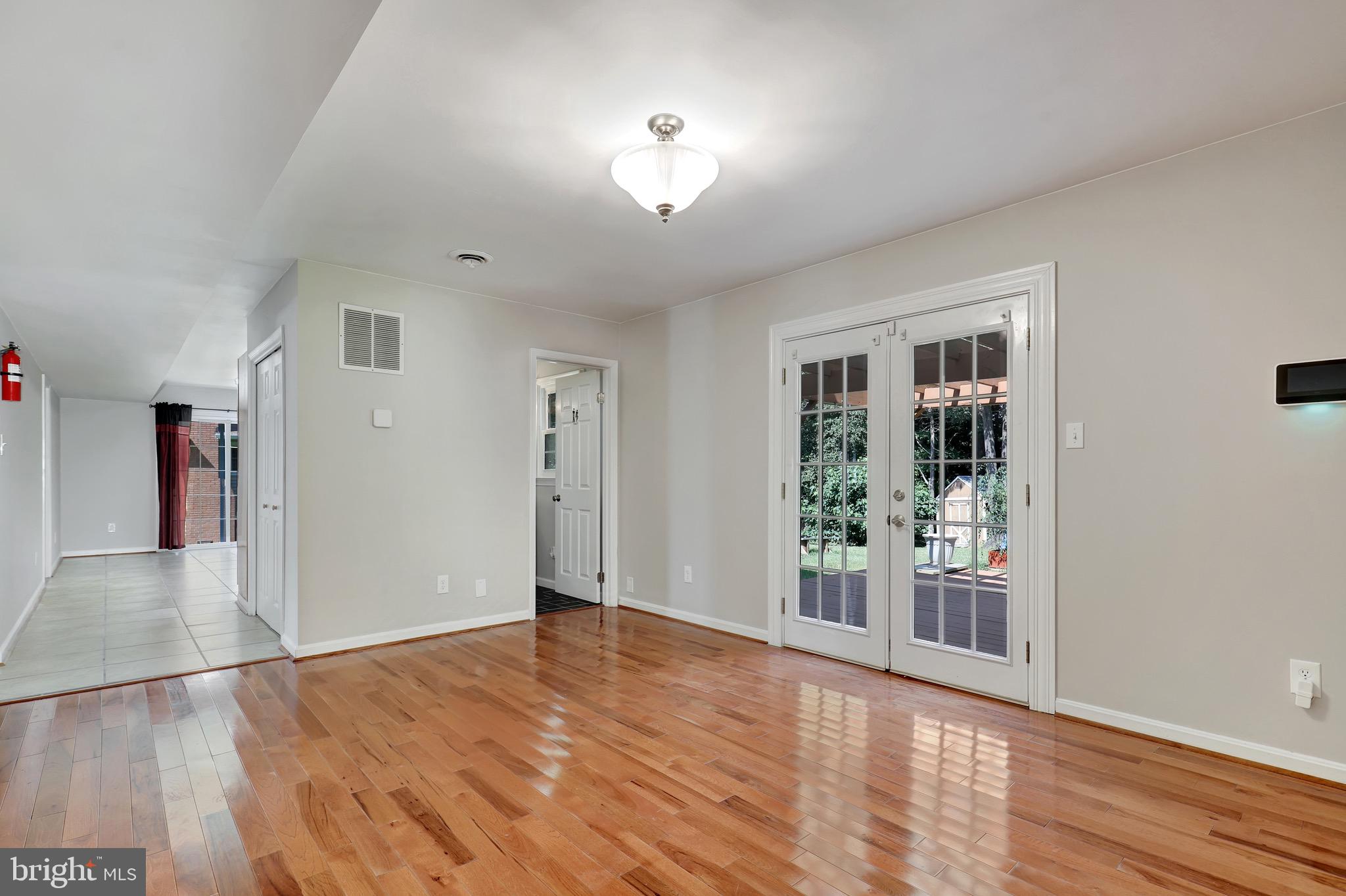 8005 Ronald Road Manassas, VA 20112 - Photo 33 of 56 Gallery Image 33