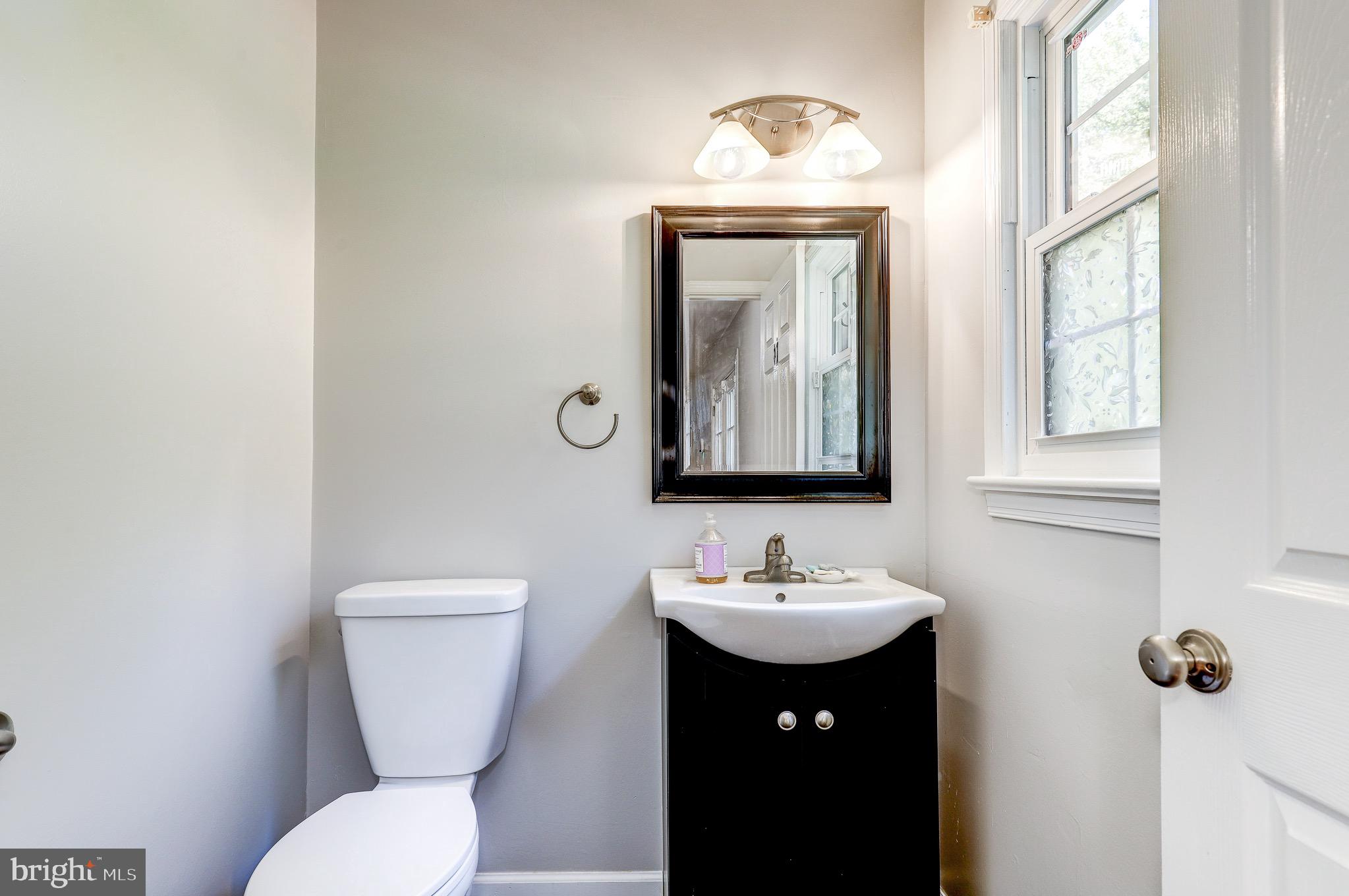 8005 Ronald Road Manassas, VA 20112 - Photo 36 of 56 Gallery Image 36