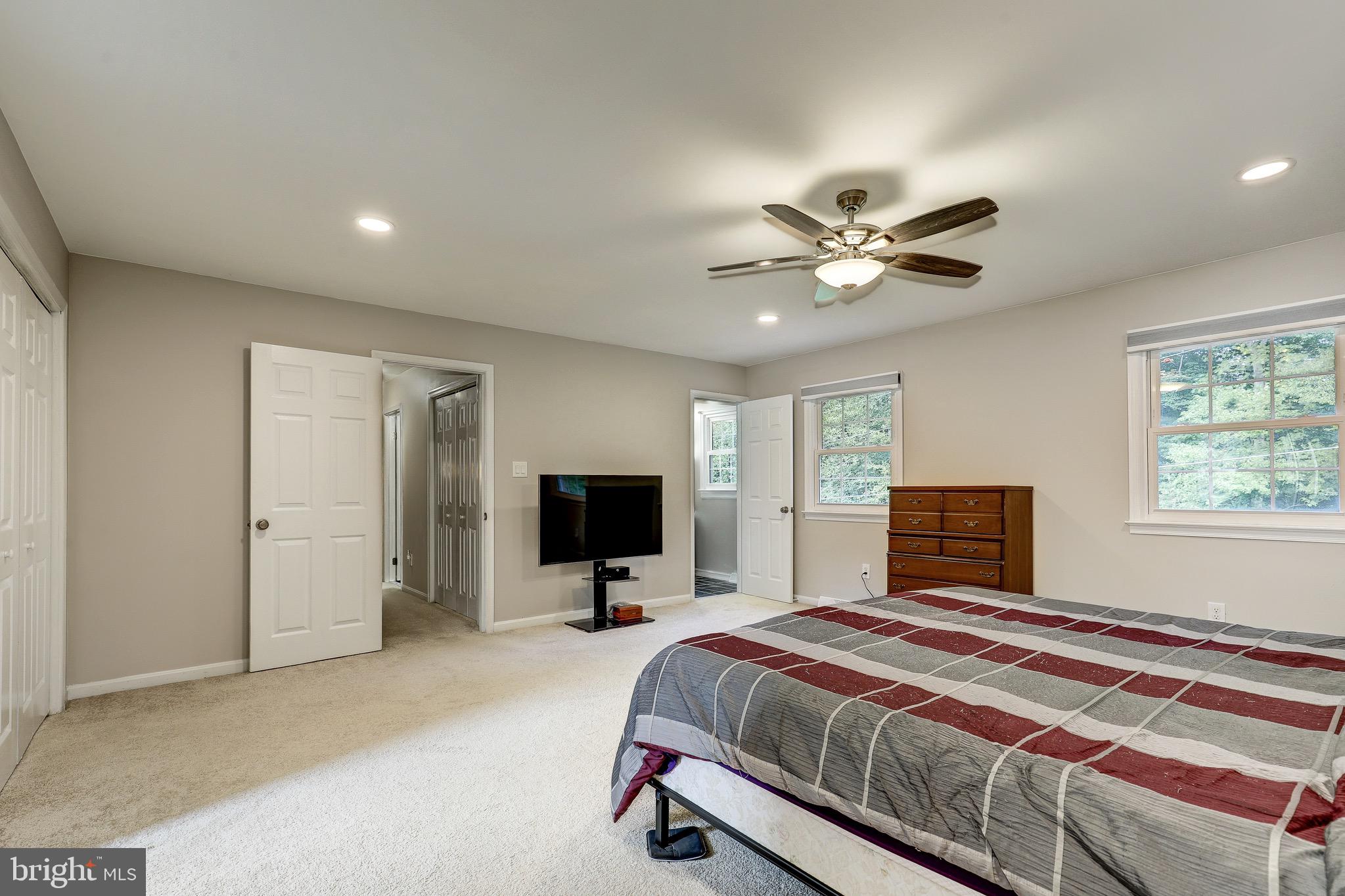 8005 Ronald Road Manassas, VA 20112 - Photo 42 of 56 Gallery Image 42