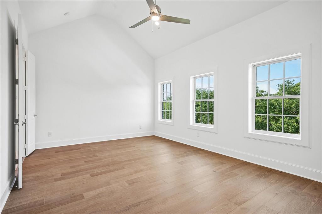 6019 Laurel Lane Addison, TX 75001 - Photo 9 of 21